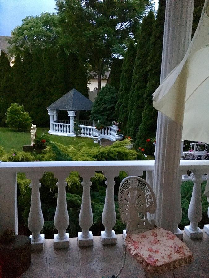 Adam Apartmanhaz Leilighet Szeged Eksteriør bilde